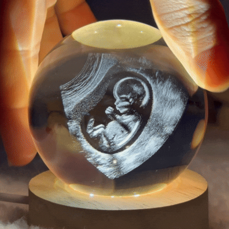 CrystalMemories™ – Sfera dei Ricordi Incisi